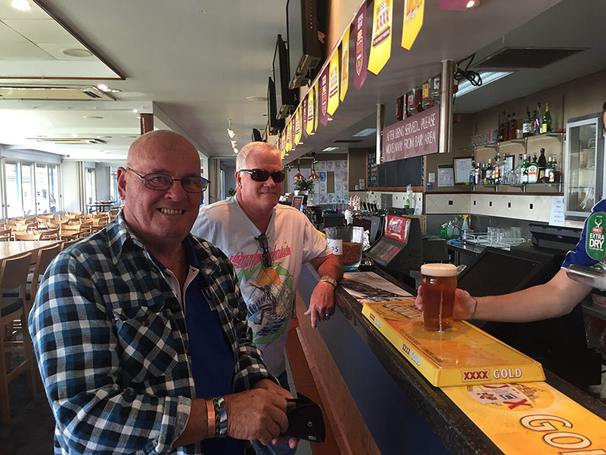 Mates enjoying a cold beer at the United Sports Club bar